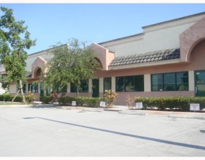 94-Histórico edificio de oficinas para la venta en la Florida Central-VENDIDO